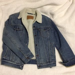 Levi’s Sherpa Lined Blue Denim Jacket